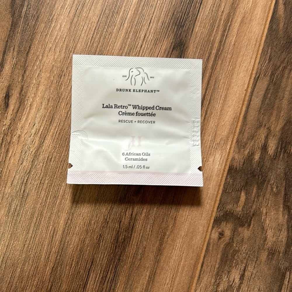 Drunk Elephant Lala Retro Moisturizer Sample